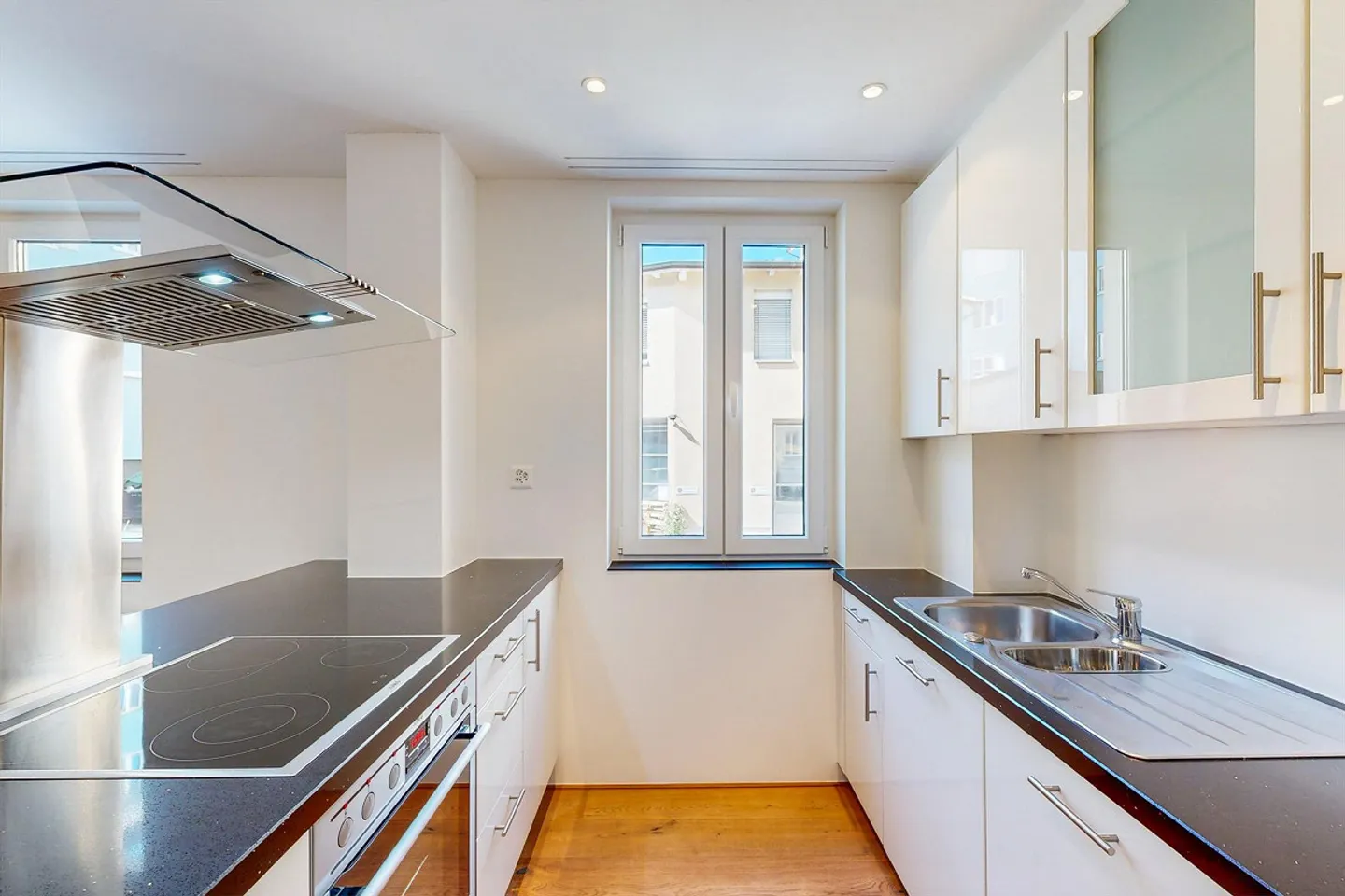 Appartement lumineux en ville - Photo 5 sur 7