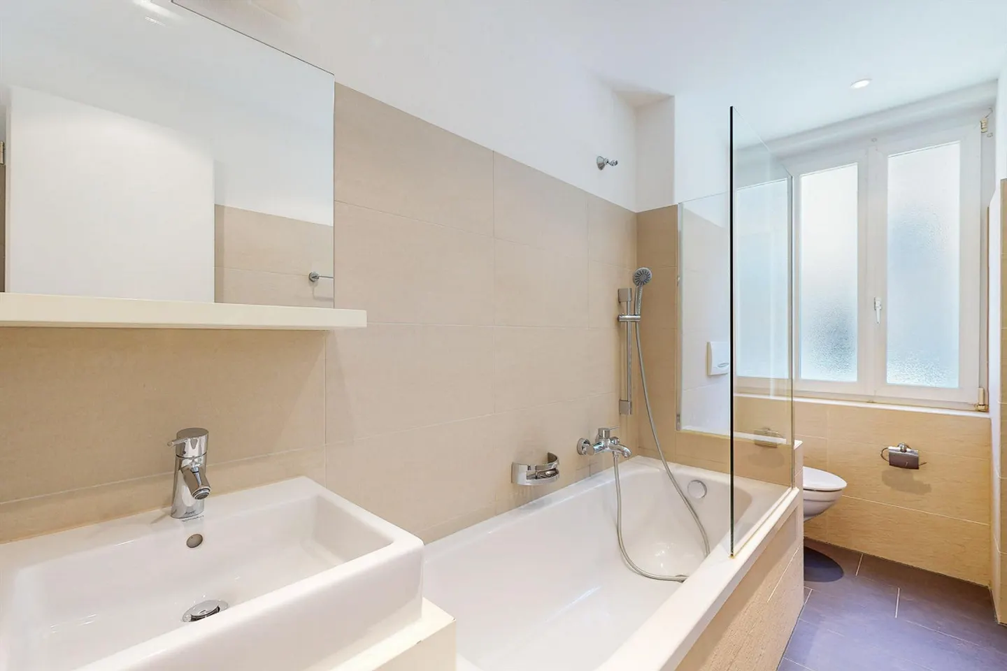Appartement lumineux en ville - Photo 7 sur 7