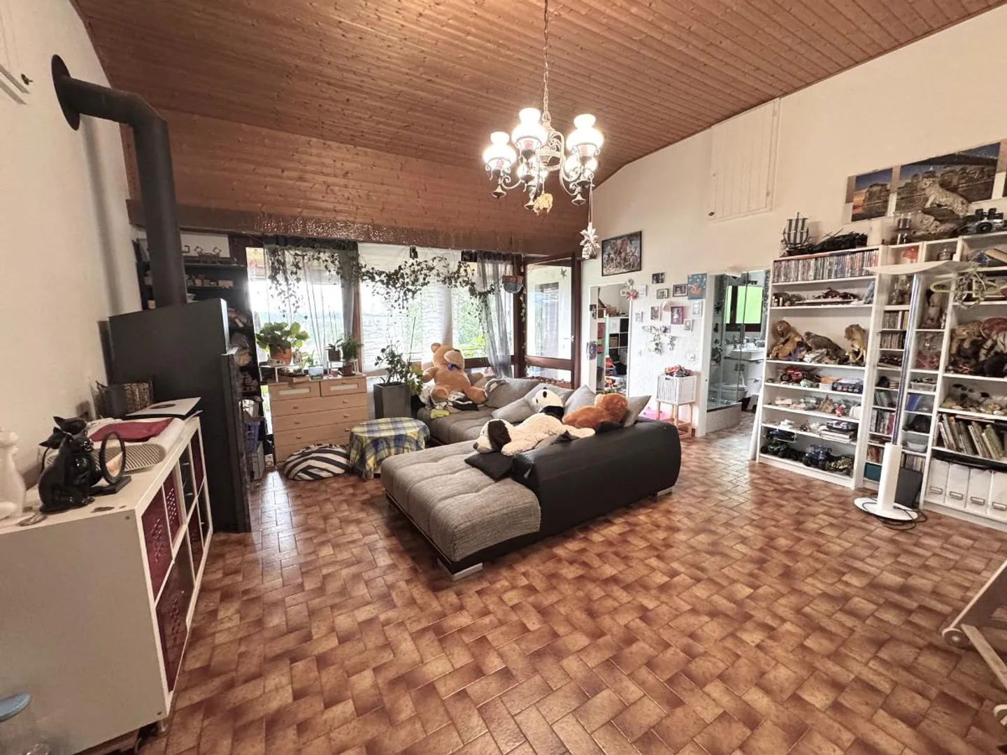 8 ½-Zimmer EFH - zentrale Lage mit Aussicht - Foto 4 von 5