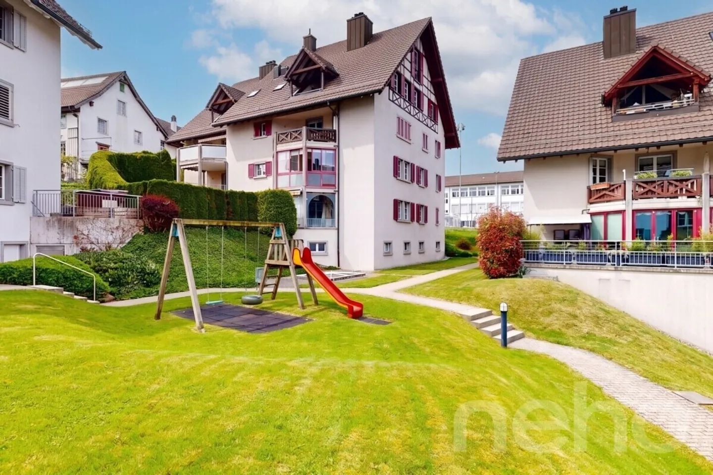 Appartement spacieux de 3,5 pièces avec terrasse ensoleillée - Photo 11 sur 11