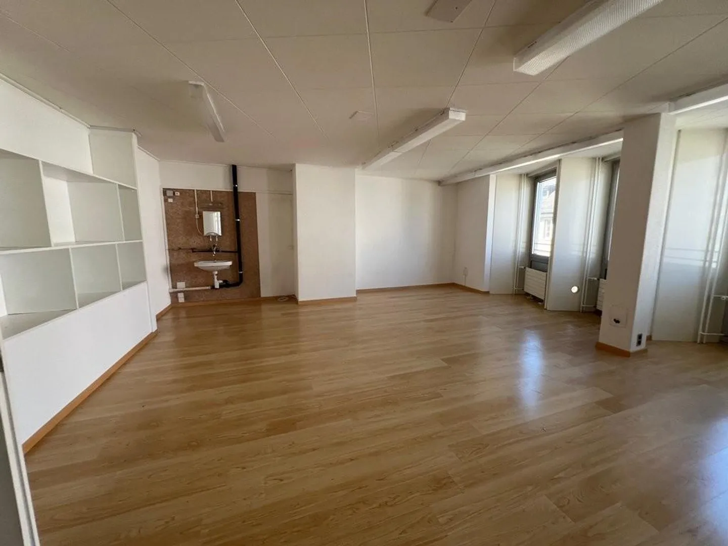 Ufficio nel cuore di Olten in affitto - primo mese di affitto GRATIS! - Foto 4 di 4