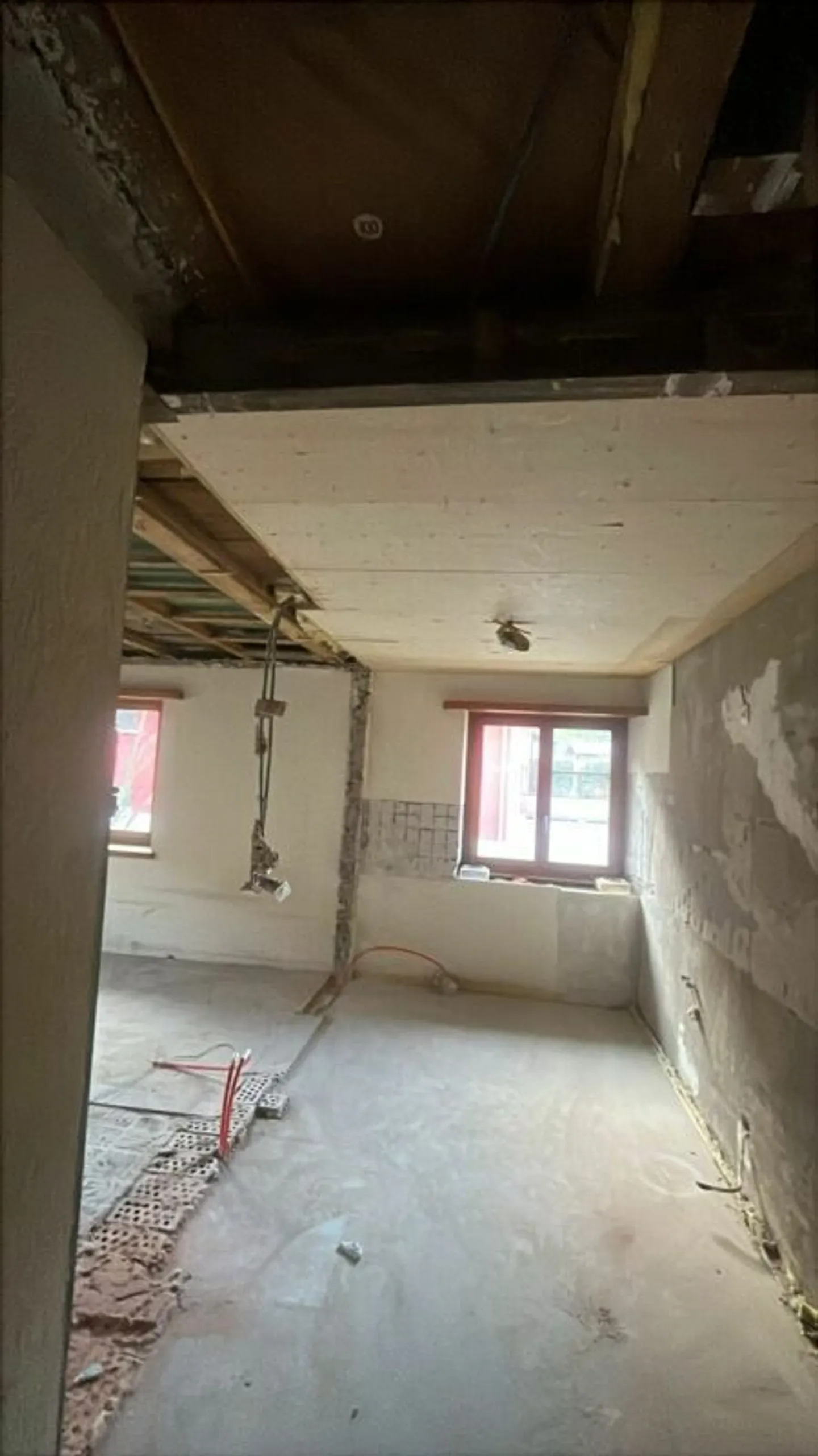 Due appartamenti con progetto di ampliamento approvato - La tua casa intergenerazionale o proprietà da investimento nel Jura basilese - Foto 3 di 7
