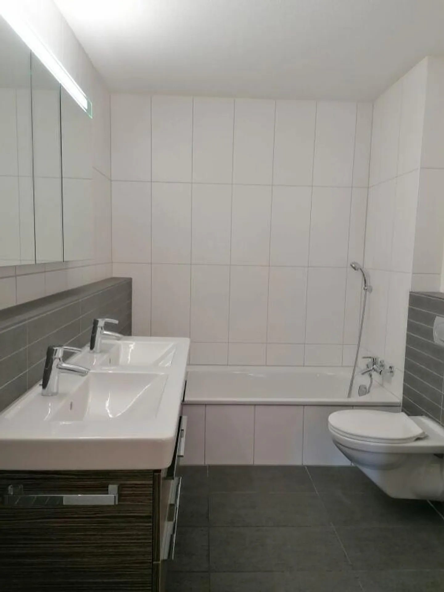 Centrally Located Apartment in Neuenkirch - Photo 9 of 11