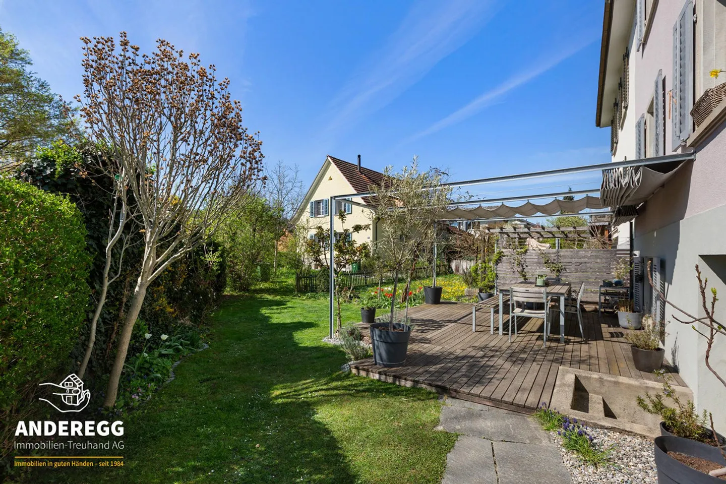 Charmantes Einfamilienhaus in Veltheim - Foto 2 von 13