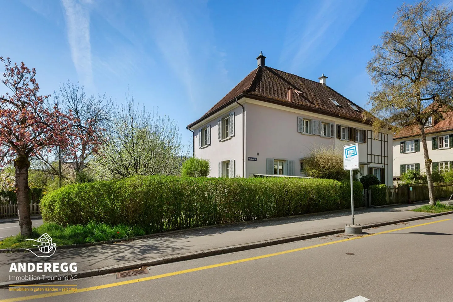 Charmantes Einfamilienhaus in Veltheim - Foto 3 von 13