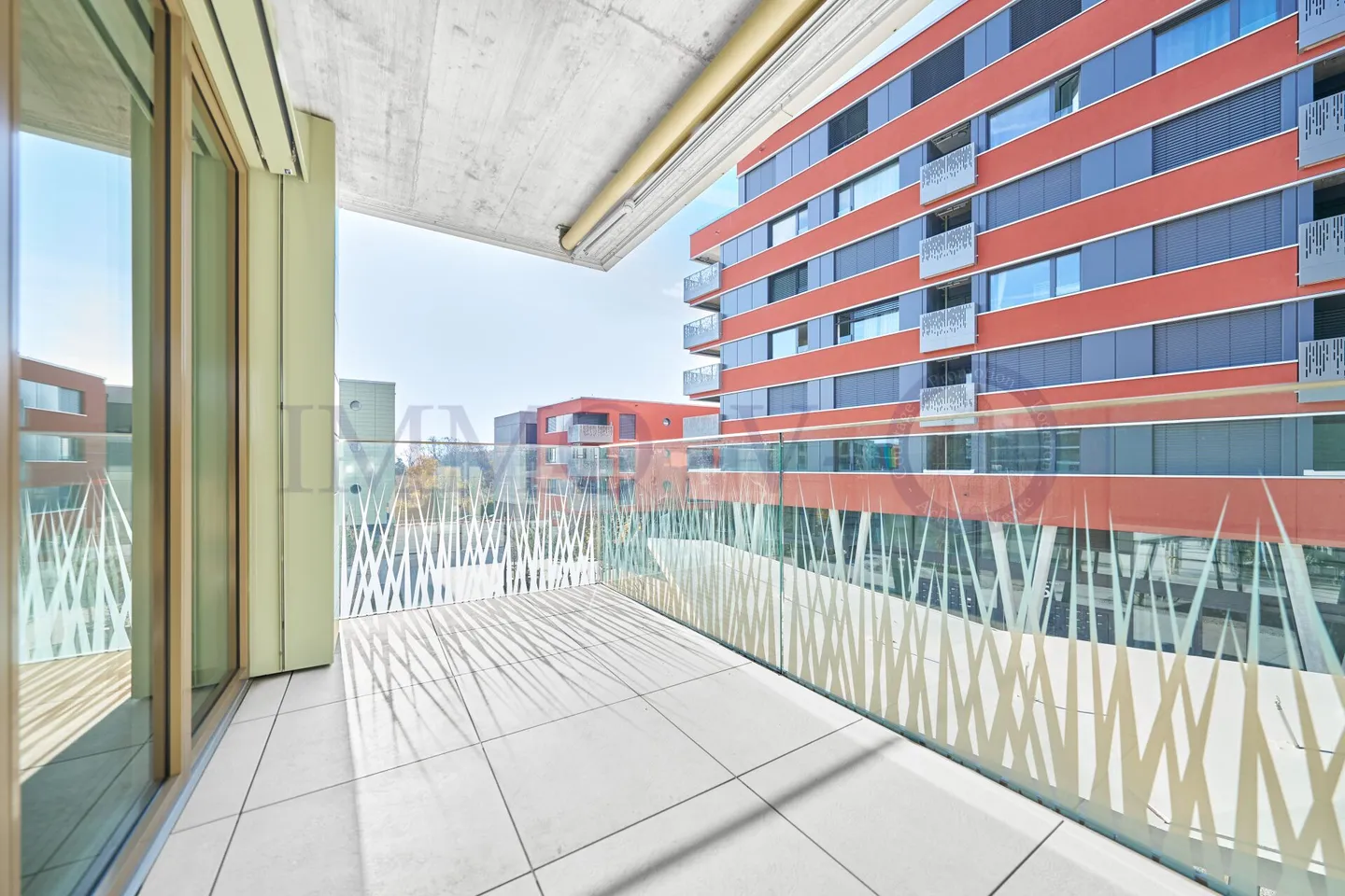 NEW AND SPACIOUS WITH BALCONY - Photo 2 of 8