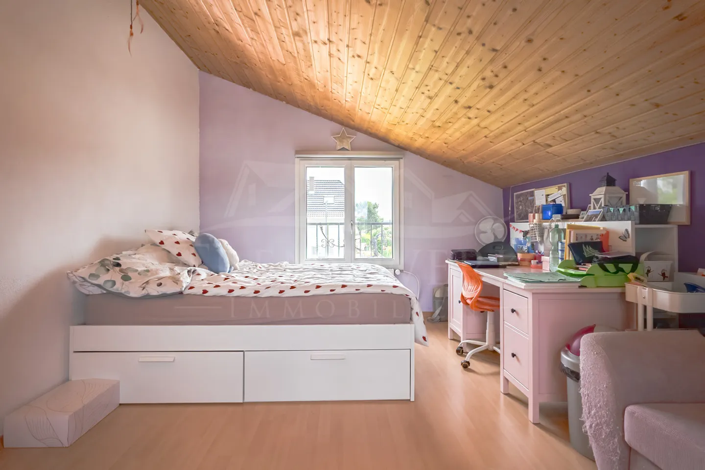 7.5 Room House - Photo 9 of 13