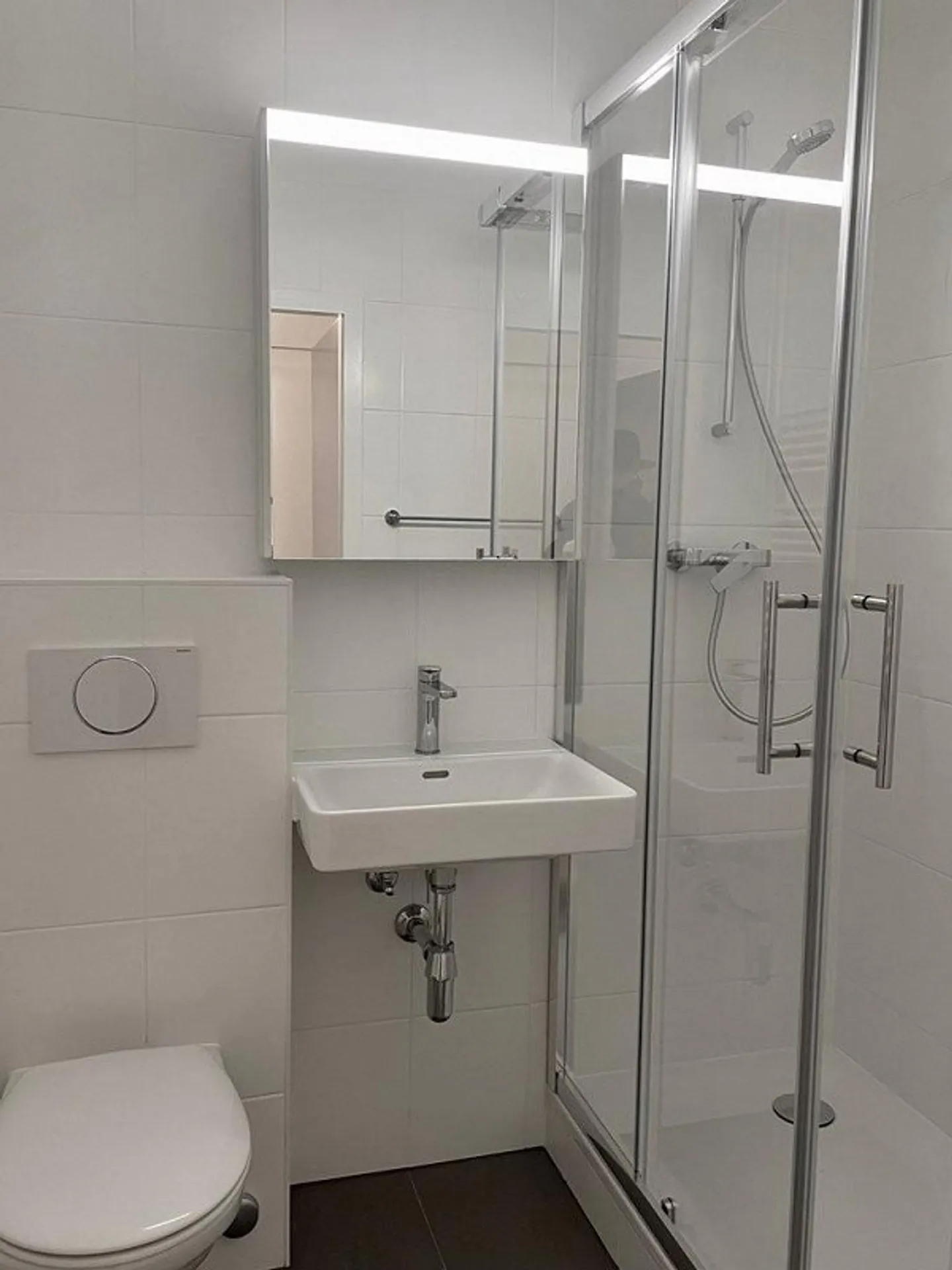 In the heart of Eaux-Vives - Photo 5 of 7