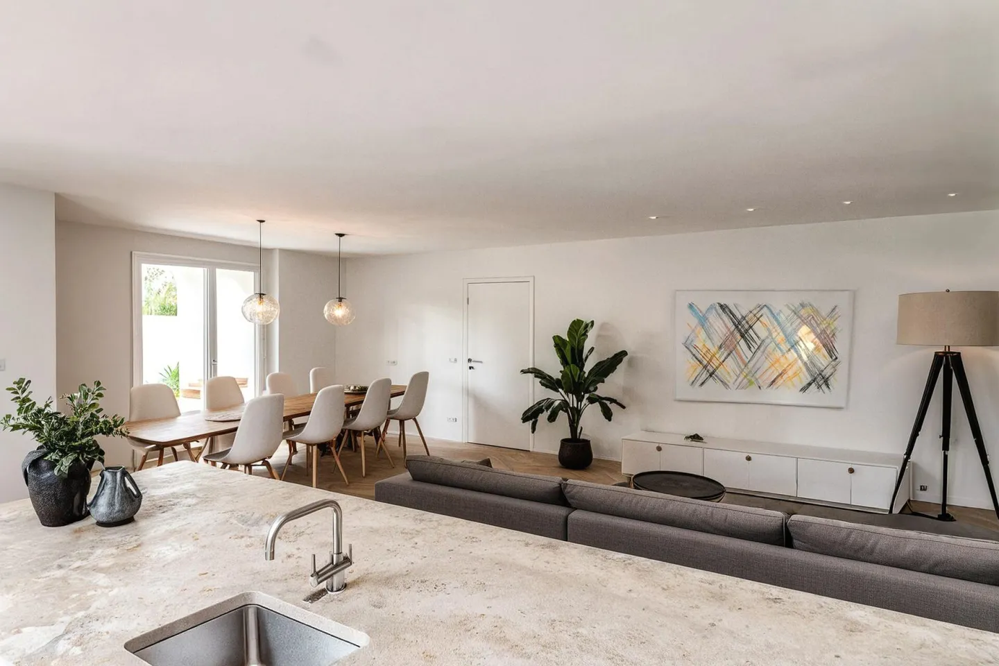 Appartamento familiare di 4,5 stanze al piano terra con giardino - Foto 7 di 8