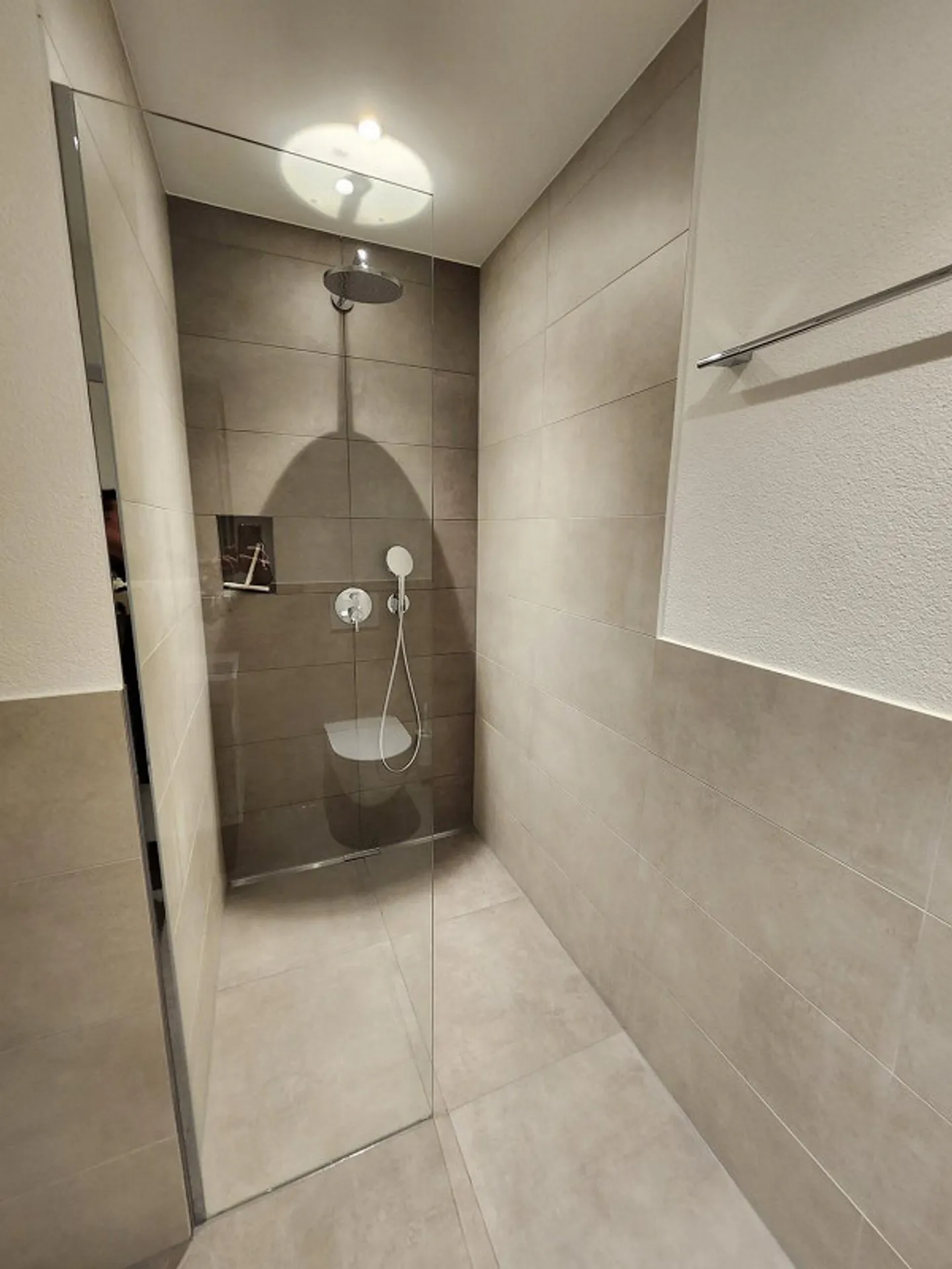 Modernes Wohnen an zentraler Lage  neuwertige 4.5-Zimmerwohnung in ... - Photo 7 of 10