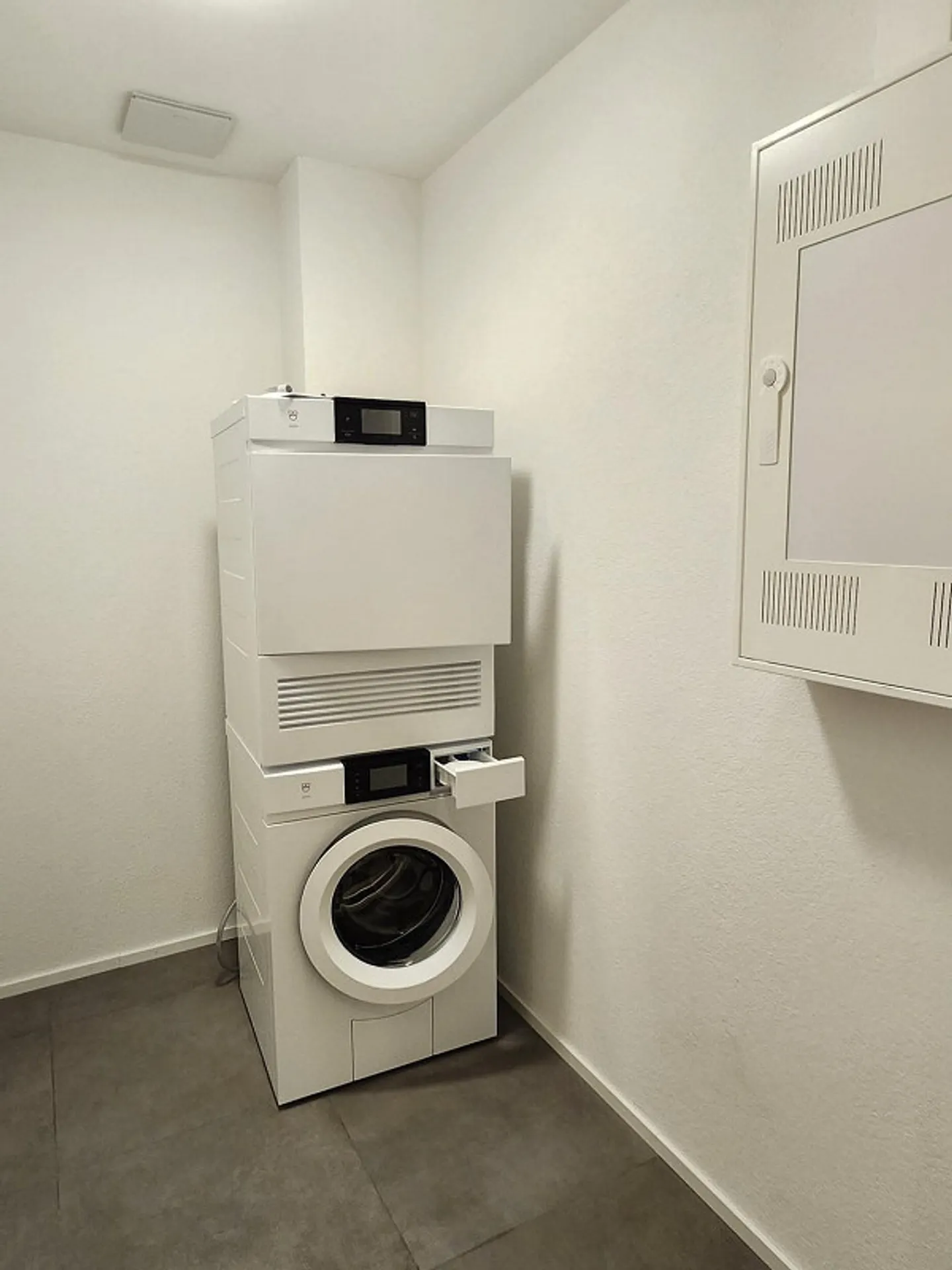 Modernes Wohnen an zentraler Lage  neuwertige 4.5-Zimmerwohnung in ... - Photo 9 of 10