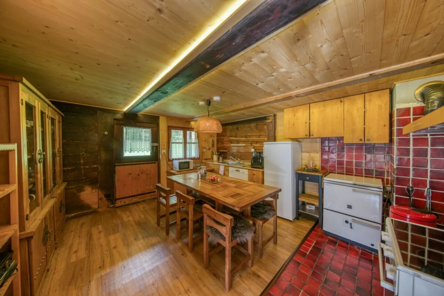 Apartment for sale - Photo 2 of 25
