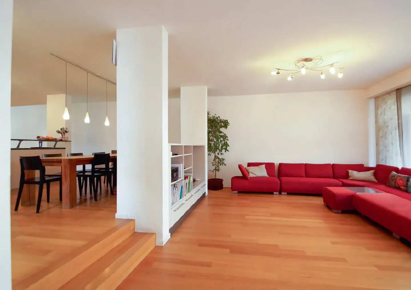 Casa Familiare in Zona Tranquilla - Foto 1 di 10