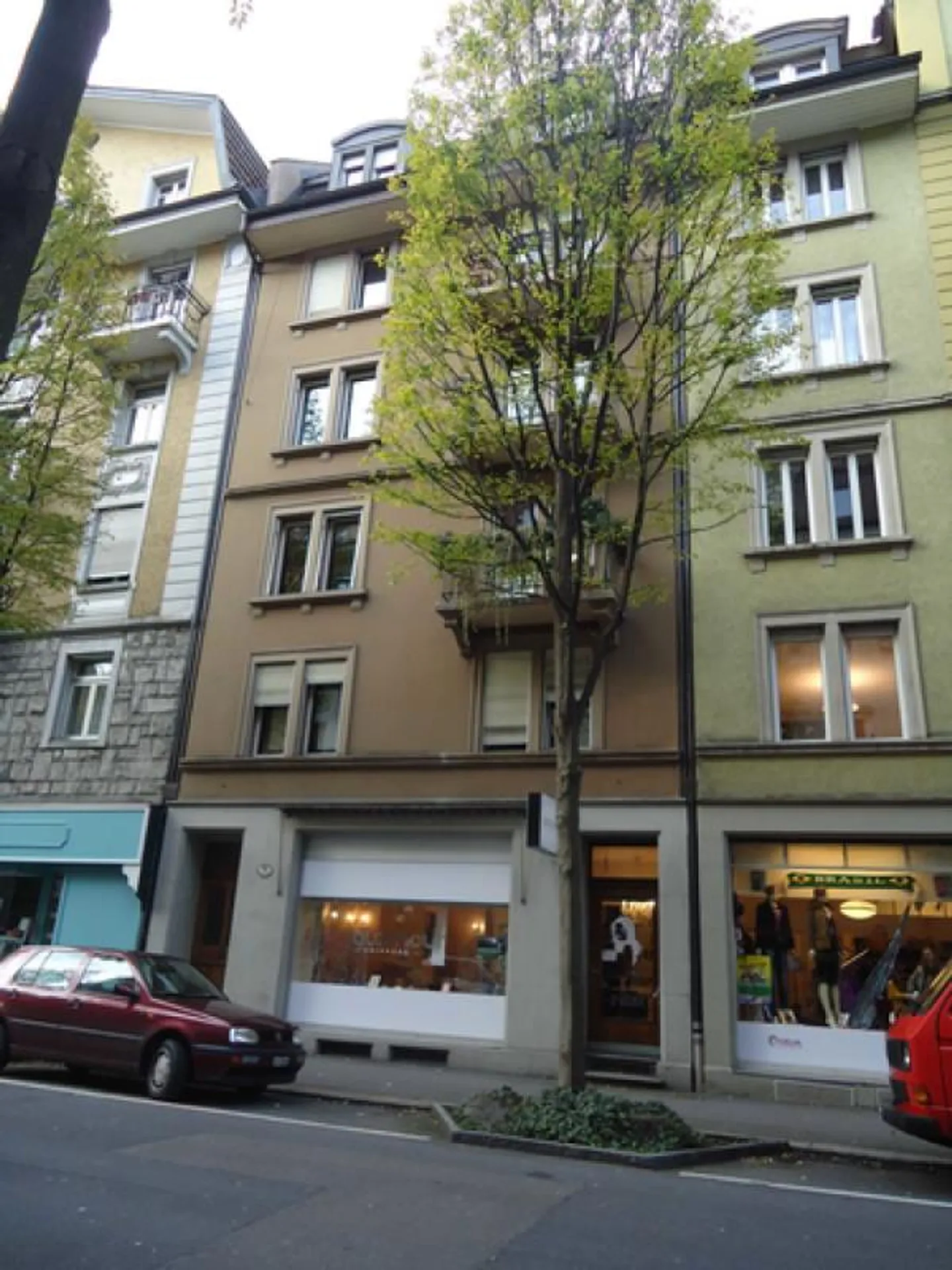 Maisonette-Dachwohnung im Bruchquartier - Photo 1 sur 10