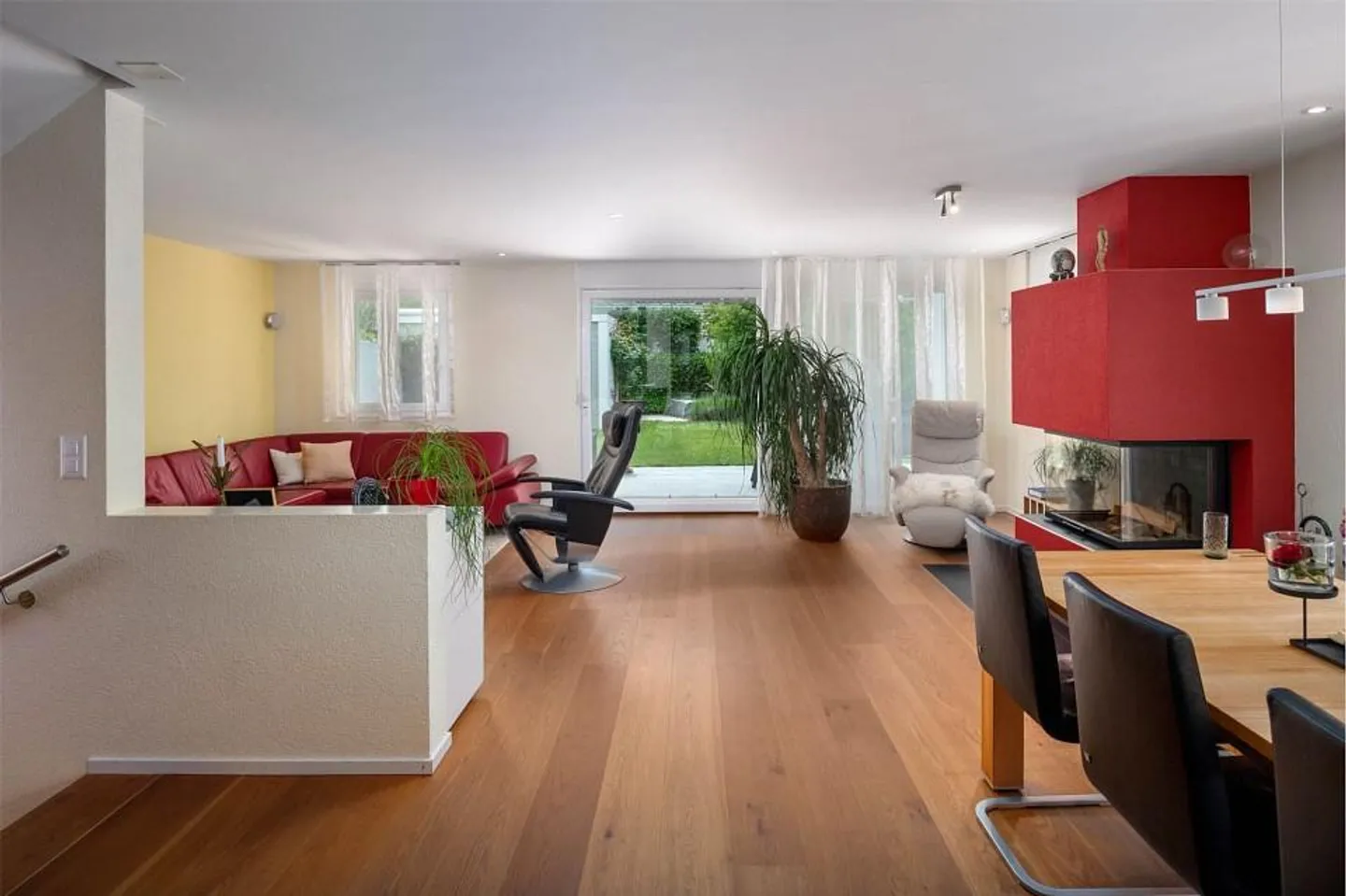Vivre avec harmonie et confort dans un endroit calme Maison individuelle 5½ - Photo 2 sur 13