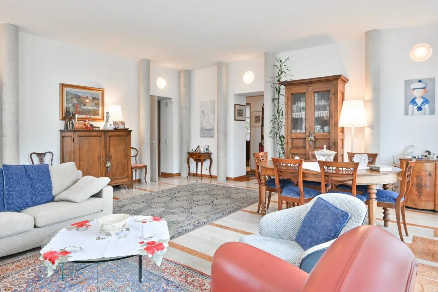 Appartamento con grande giardino in una casa bifamiliare in una posizione ricercata - Foto 6 di 13