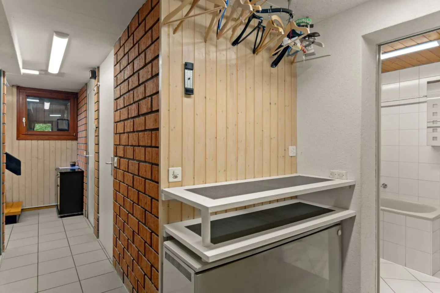 Charming Nature Chalet - Photo 10 of 13