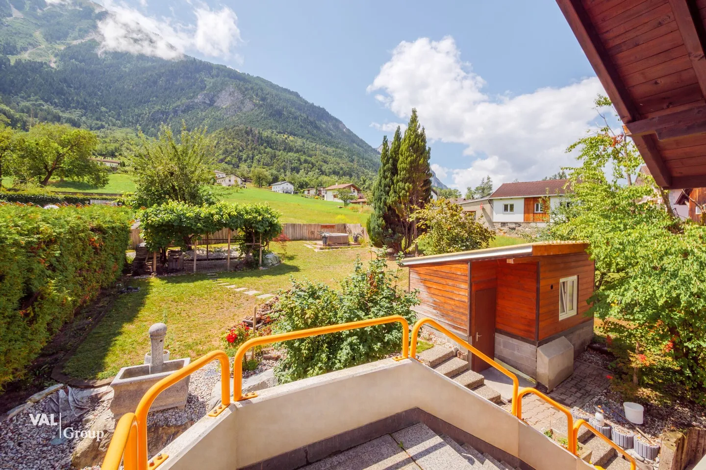 La tradition rencontre l'avenir : propriété résidentielle et commerciale avec un potentiel polyvalent - Photo 12 sur 22