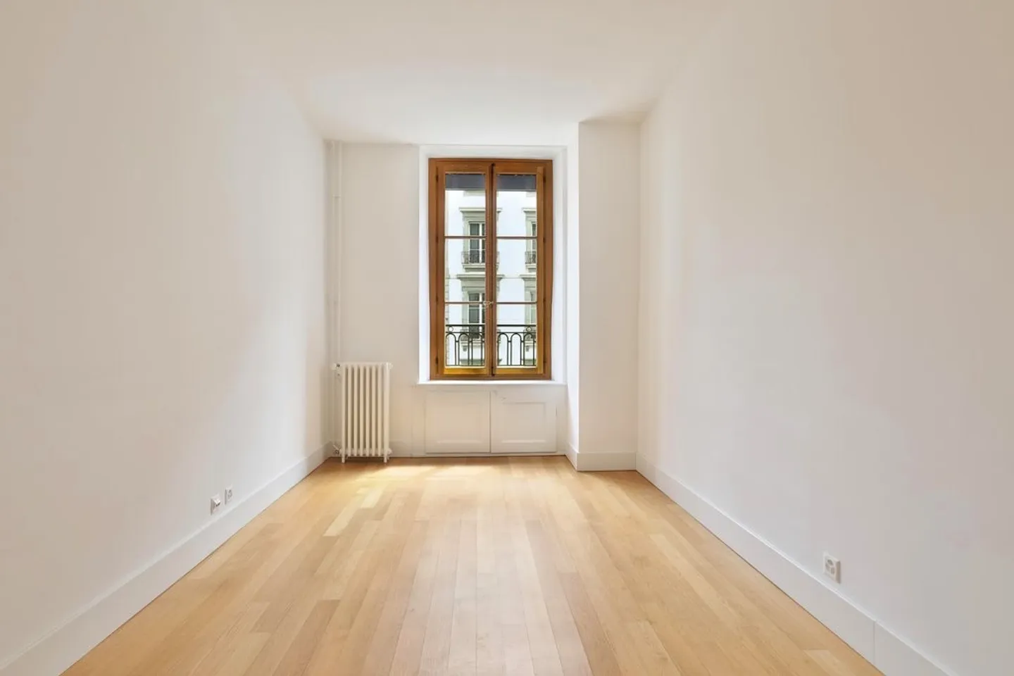 Magnificent offices in the city center - Photo 3 of 7