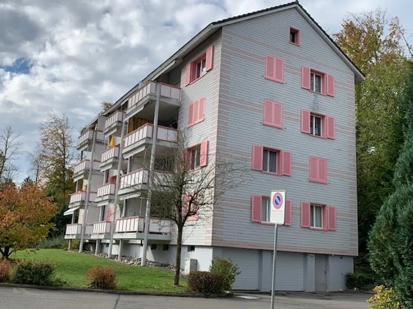 2.5-Zimmerwohnung am Waldrand - Foto 1 von 2