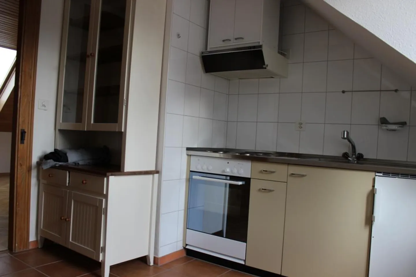 Accogliente appartamento mansardato di 3 stanze a Liestal, vicino all'ospedale/centro città - Foto 12 di 12
