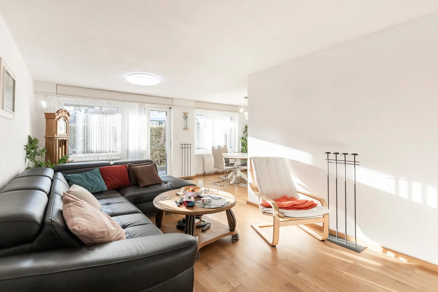 Your new home with sunny garden seating area - Photo 3 of 9