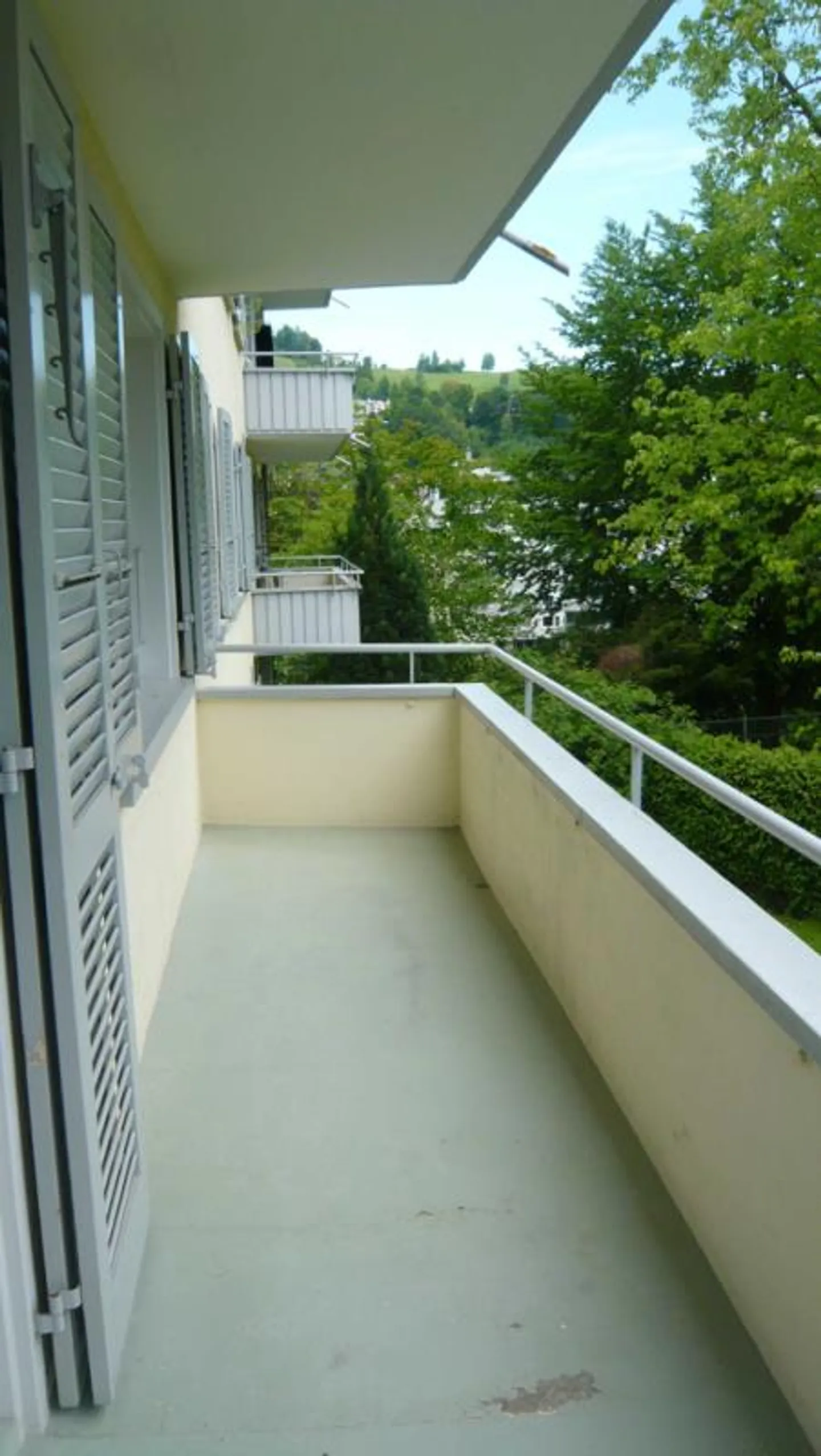 Sunny and quiet residential area at the foot of Pilatus - Photo 6 of 6