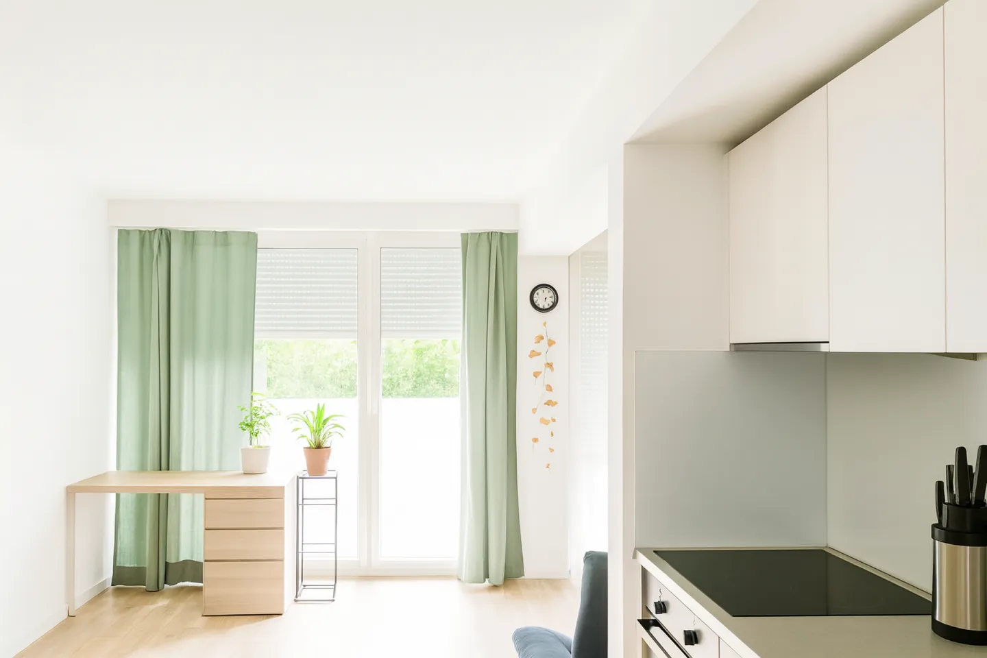 Terrasse ensoleillée dans un quartier calme - Photo 5 sur 6