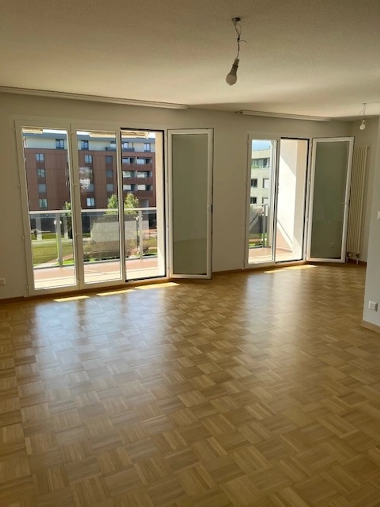 Appartamento 4.5 stanze - Foto 1 di 9