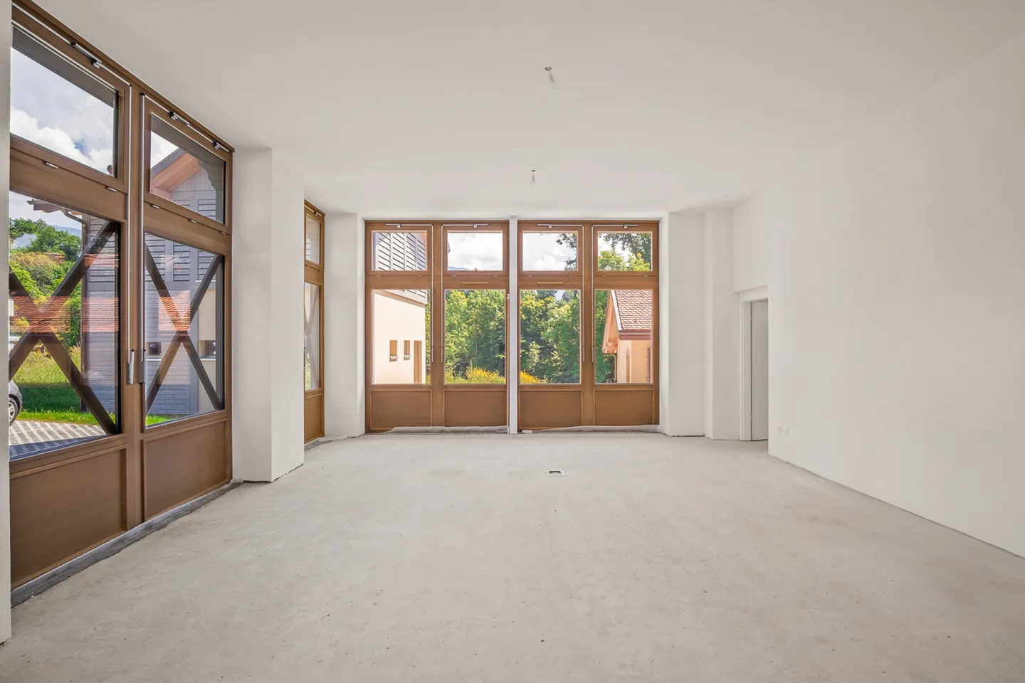 Espace Commercial en Nature - Photo 3 sur 8