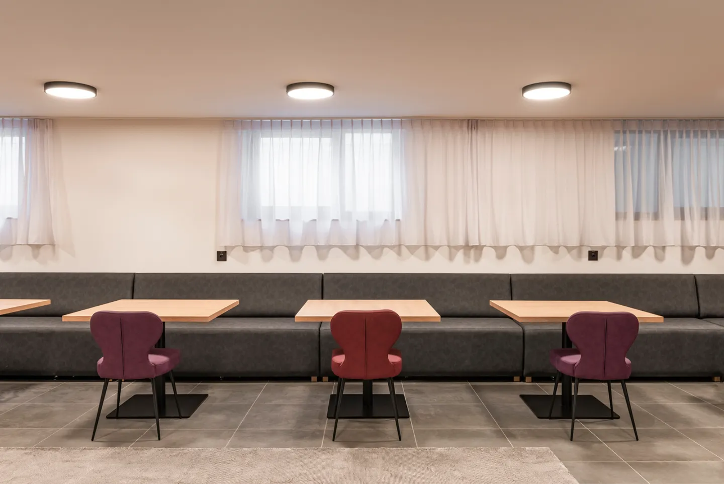 Studio meublé Medium d'environ 27m2 à 28m2 - Photo 9 of 10