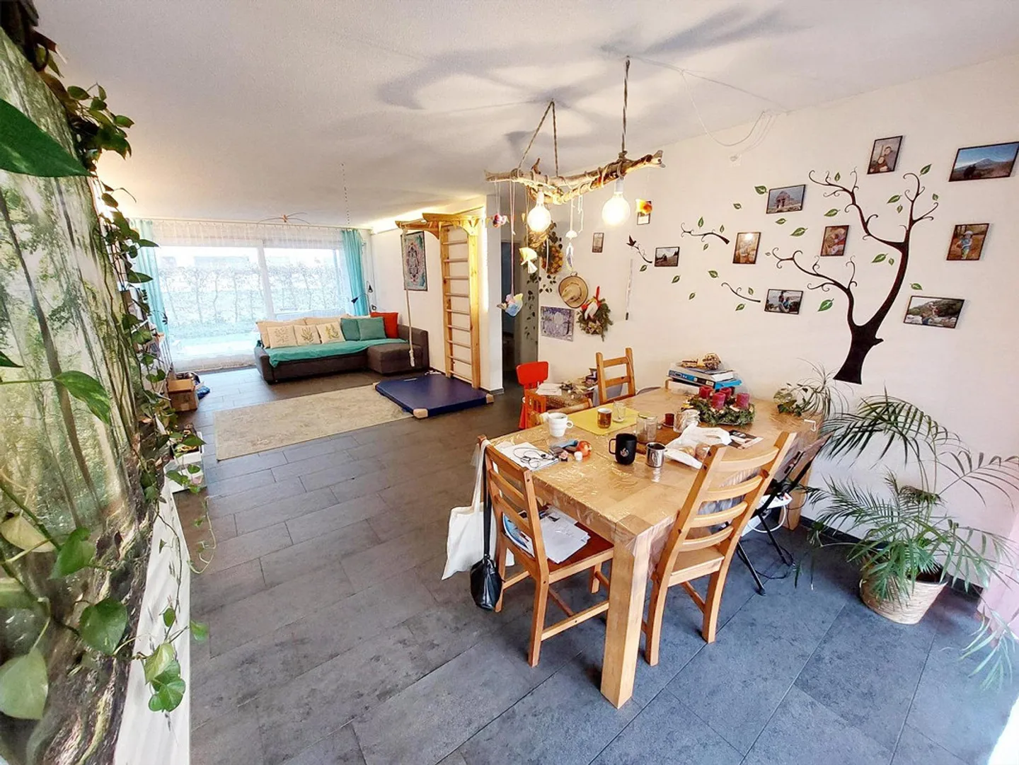 Charmante Wohnung mit Terrasse - Foto 1 von 7