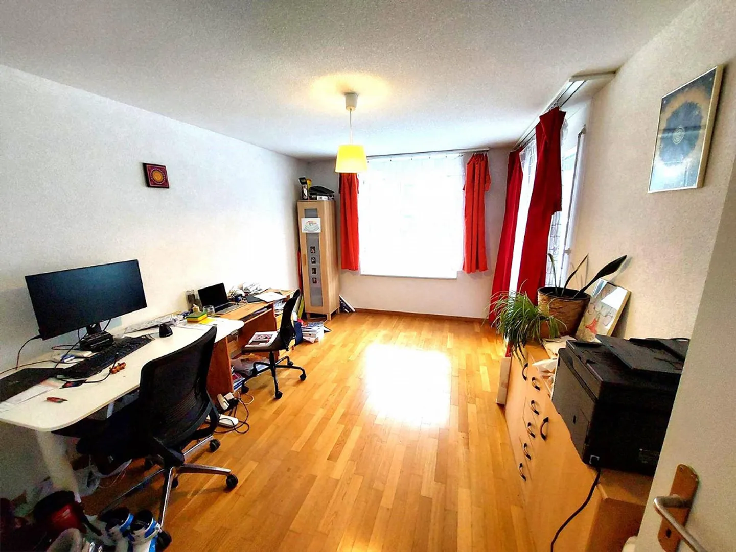 Charmante Wohnung mit Terrasse - Foto 2 von 7