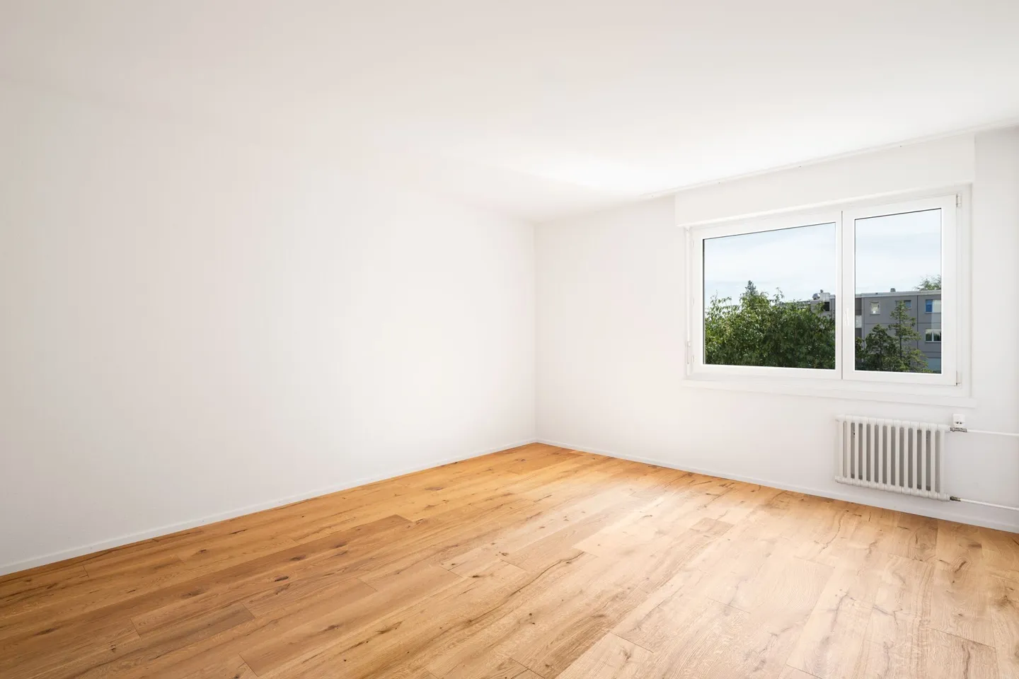 Ready to move in and high-quality renovated - Your new home in Benglen - Photo 9 of 13