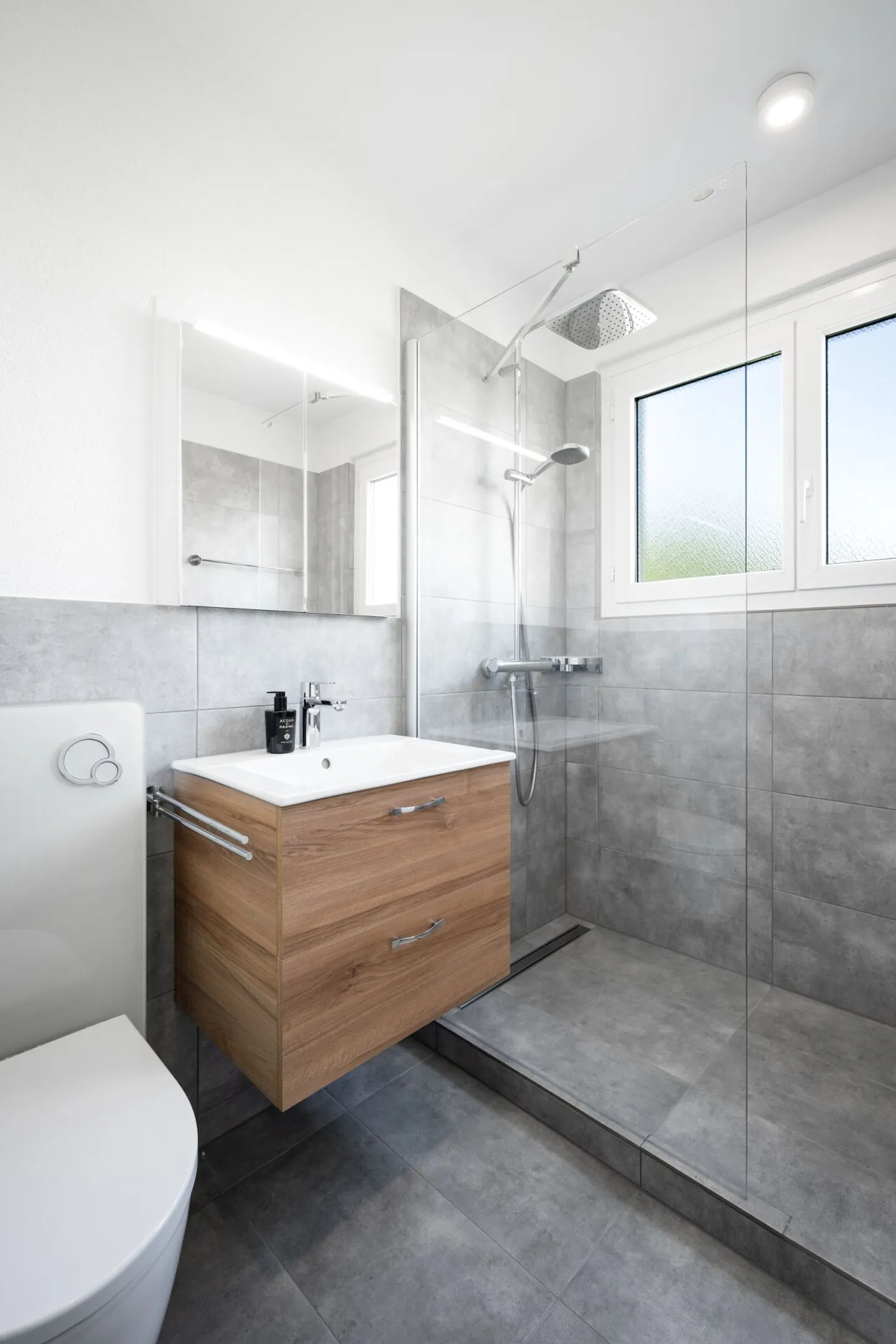 Ready to move in and high-quality renovated - Your new home in Benglen - Photo 10 of 13