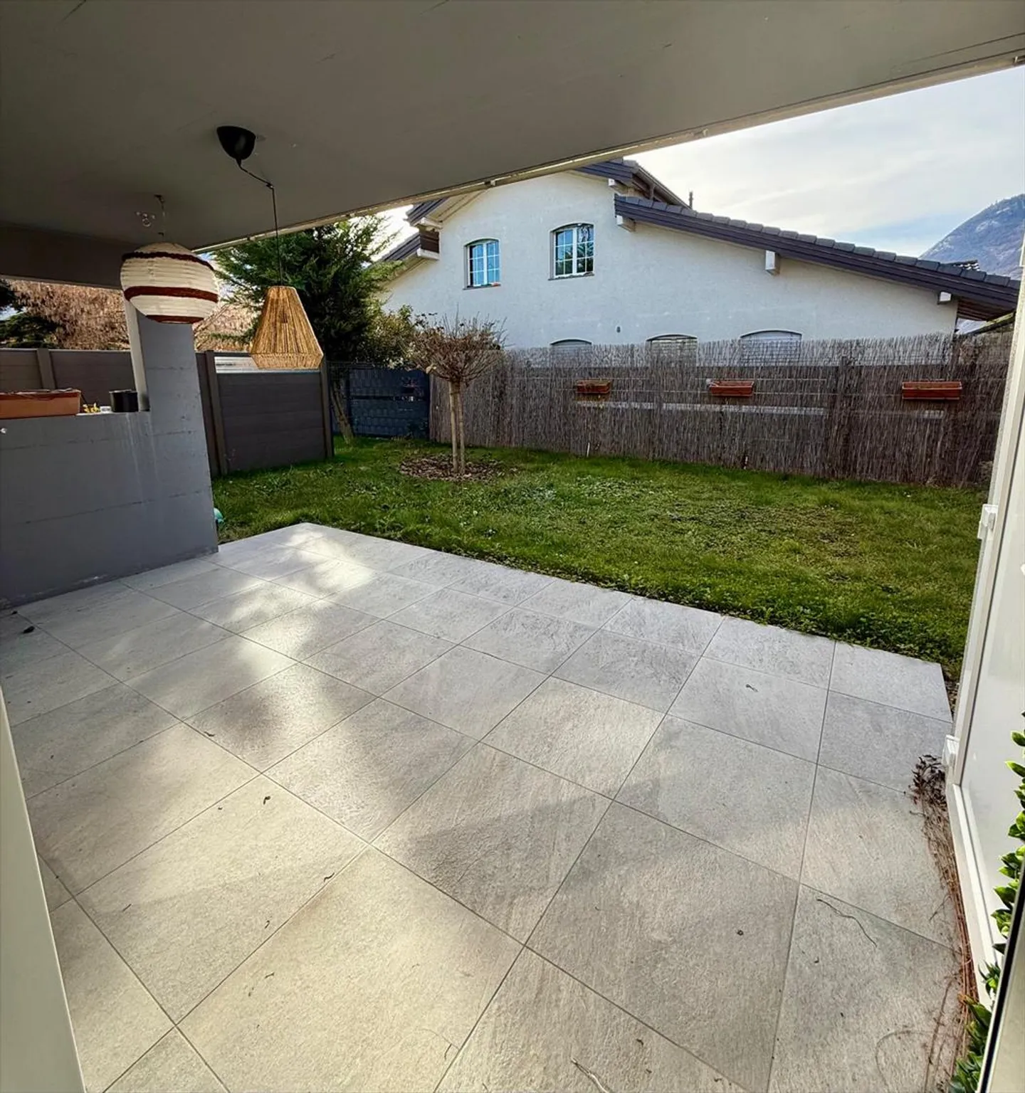 Appartement 2.5 pièces avec dressing, terrasse et jardin privatif - Foto 5 di 6