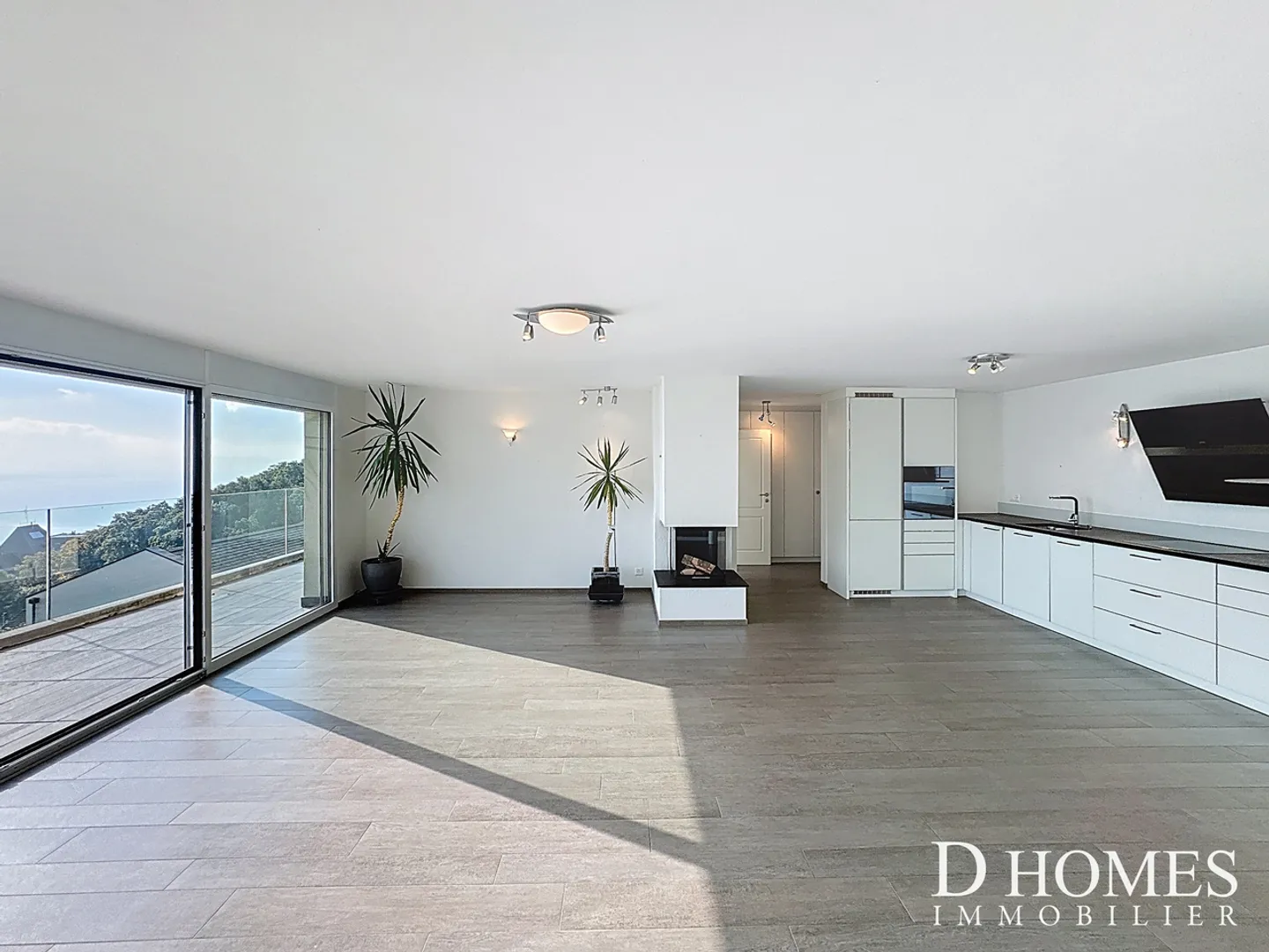 Appartement Magnifique avec Vue - Photo 2 sur 12
