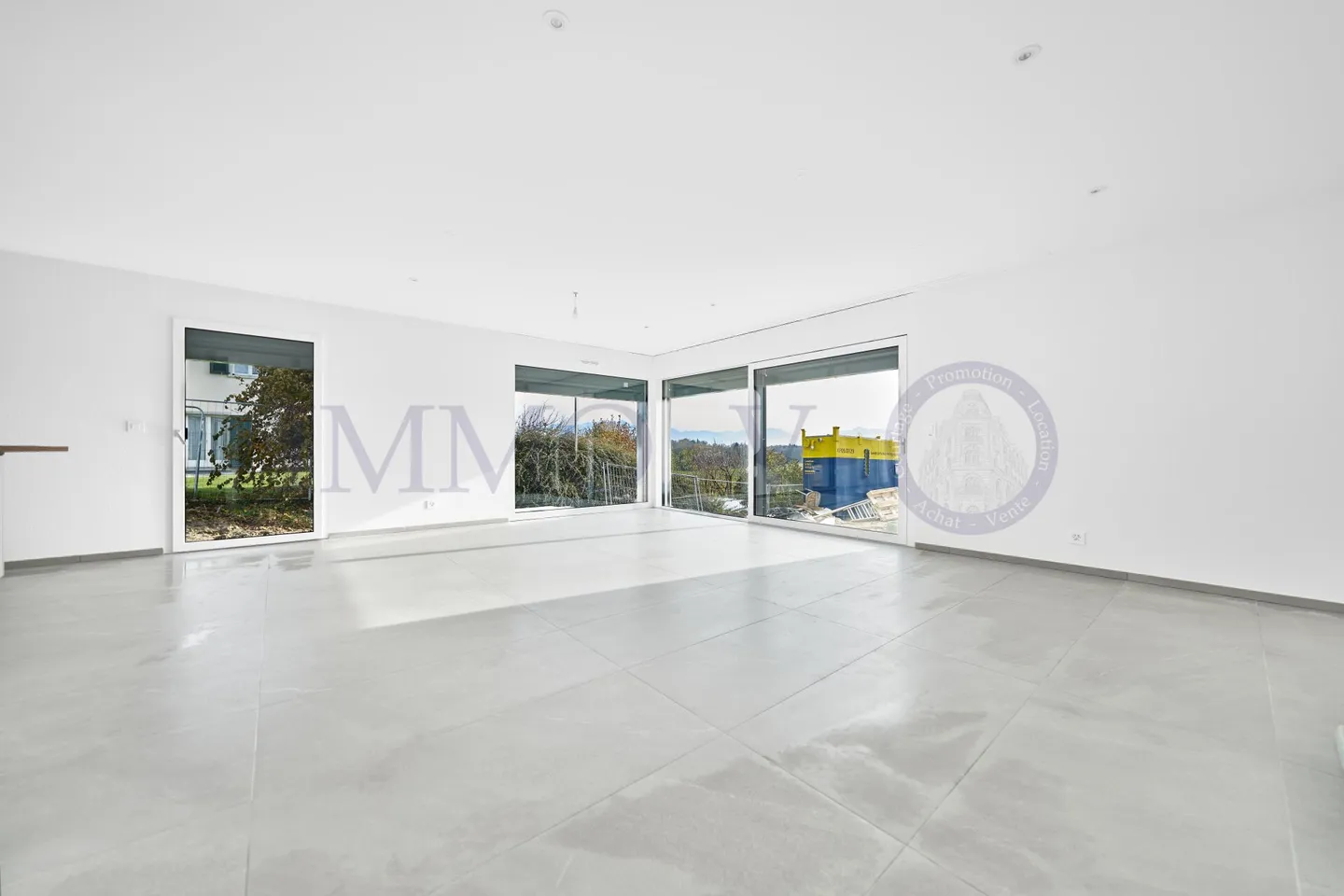 NUOVO APPARTAMENTO CON GIARDINO E VISTA SULLA NATURA - Foto 3 di 11