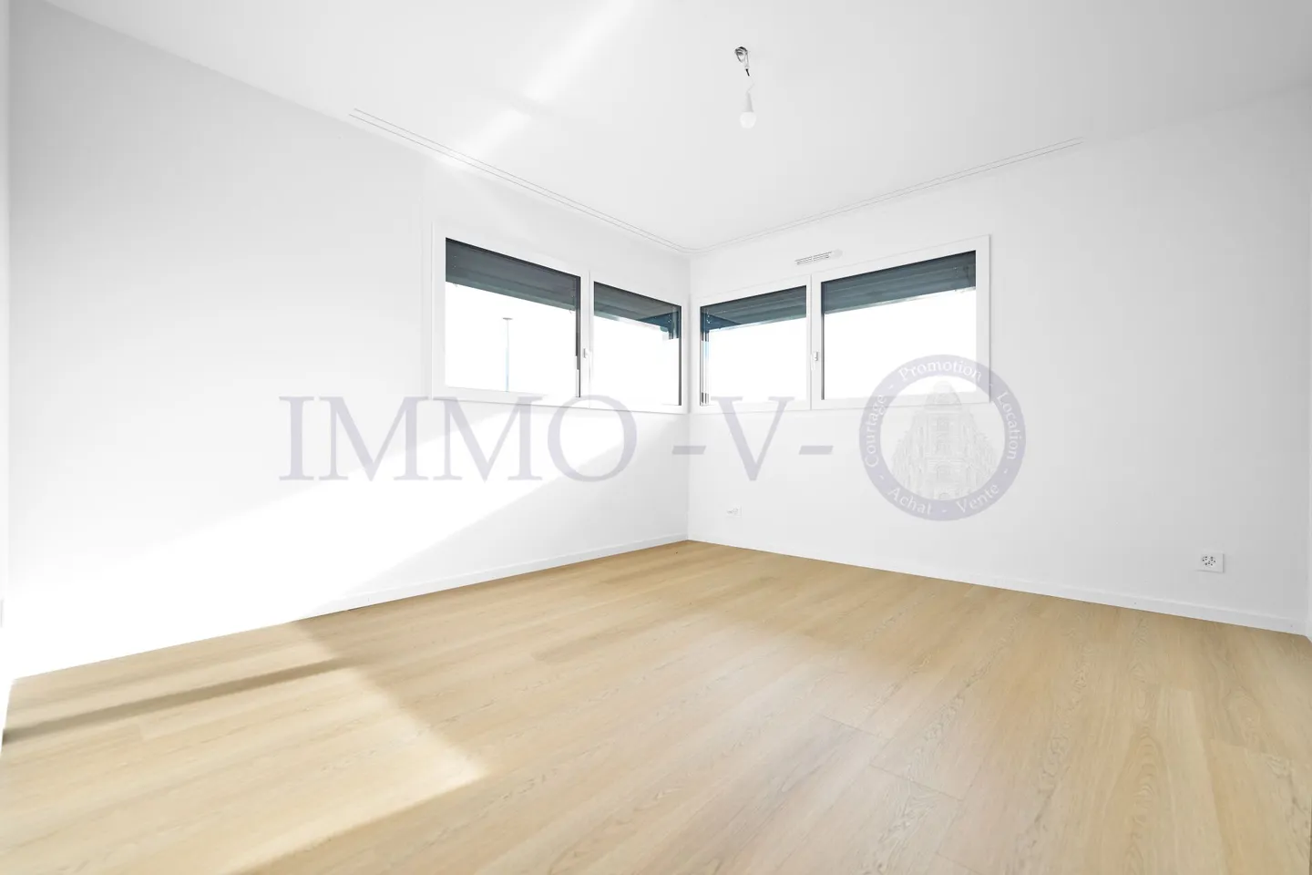 NUOVO APPARTAMENTO CON GIARDINO E VISTA SULLA NATURA - Foto 7 di 11