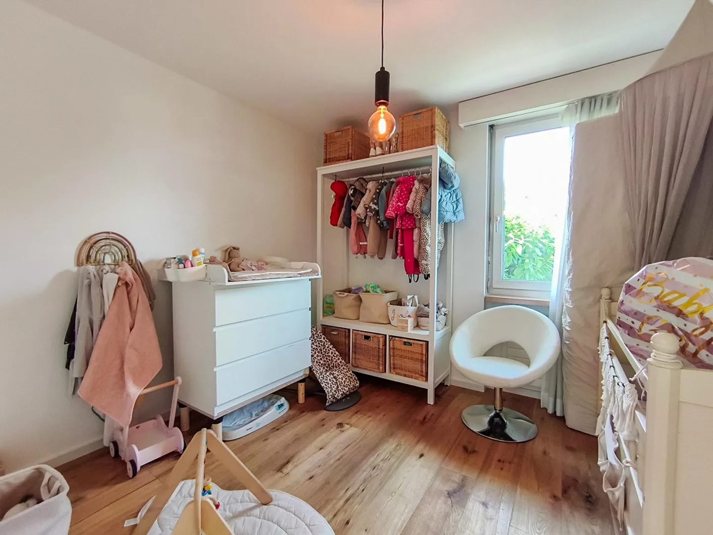 Casa unifamiliare ristrutturata con vista libera sul Reno... - Foto 8 di 13