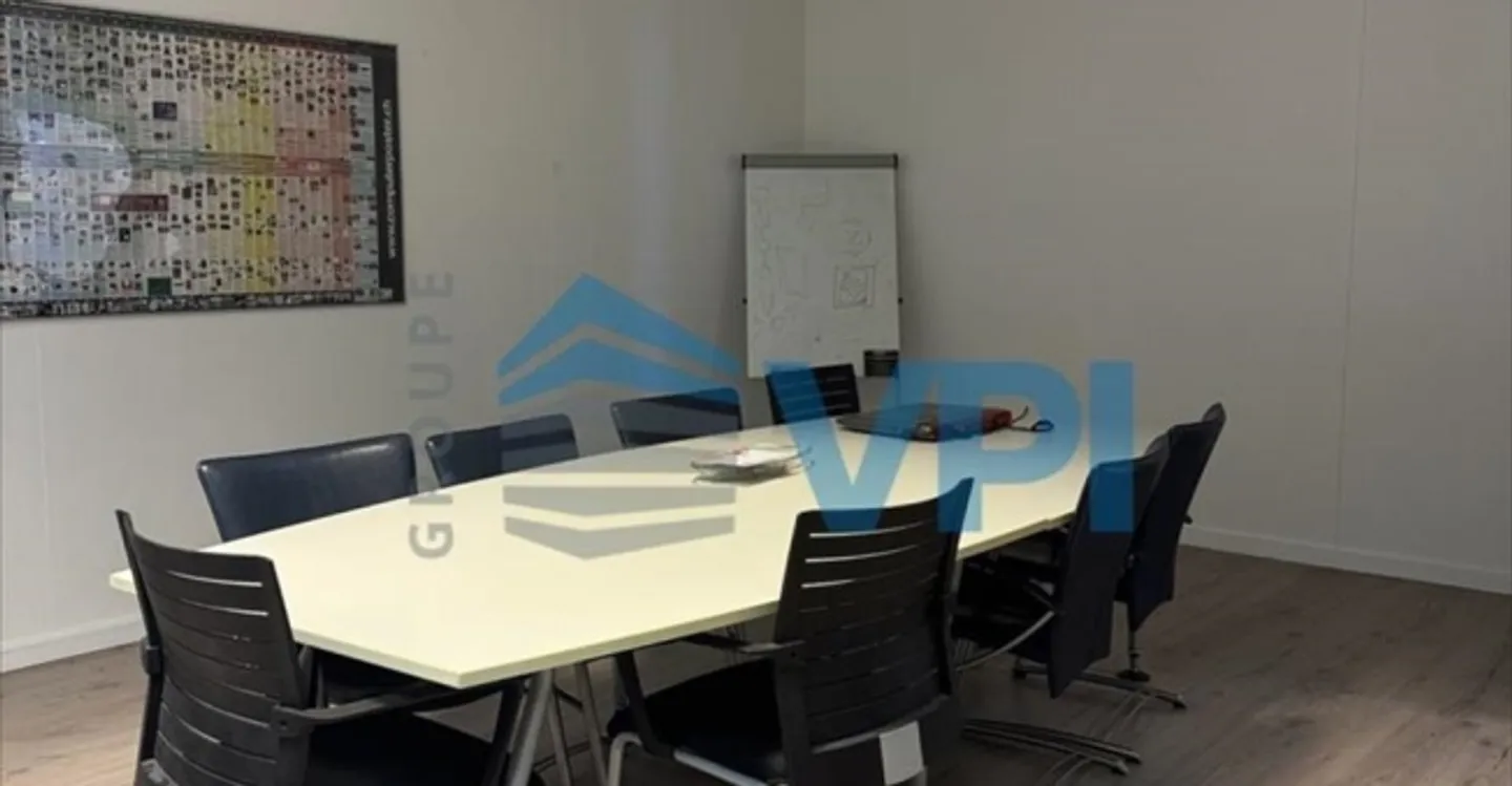 Spazio ufficio in affitto - Foto 7 di 13