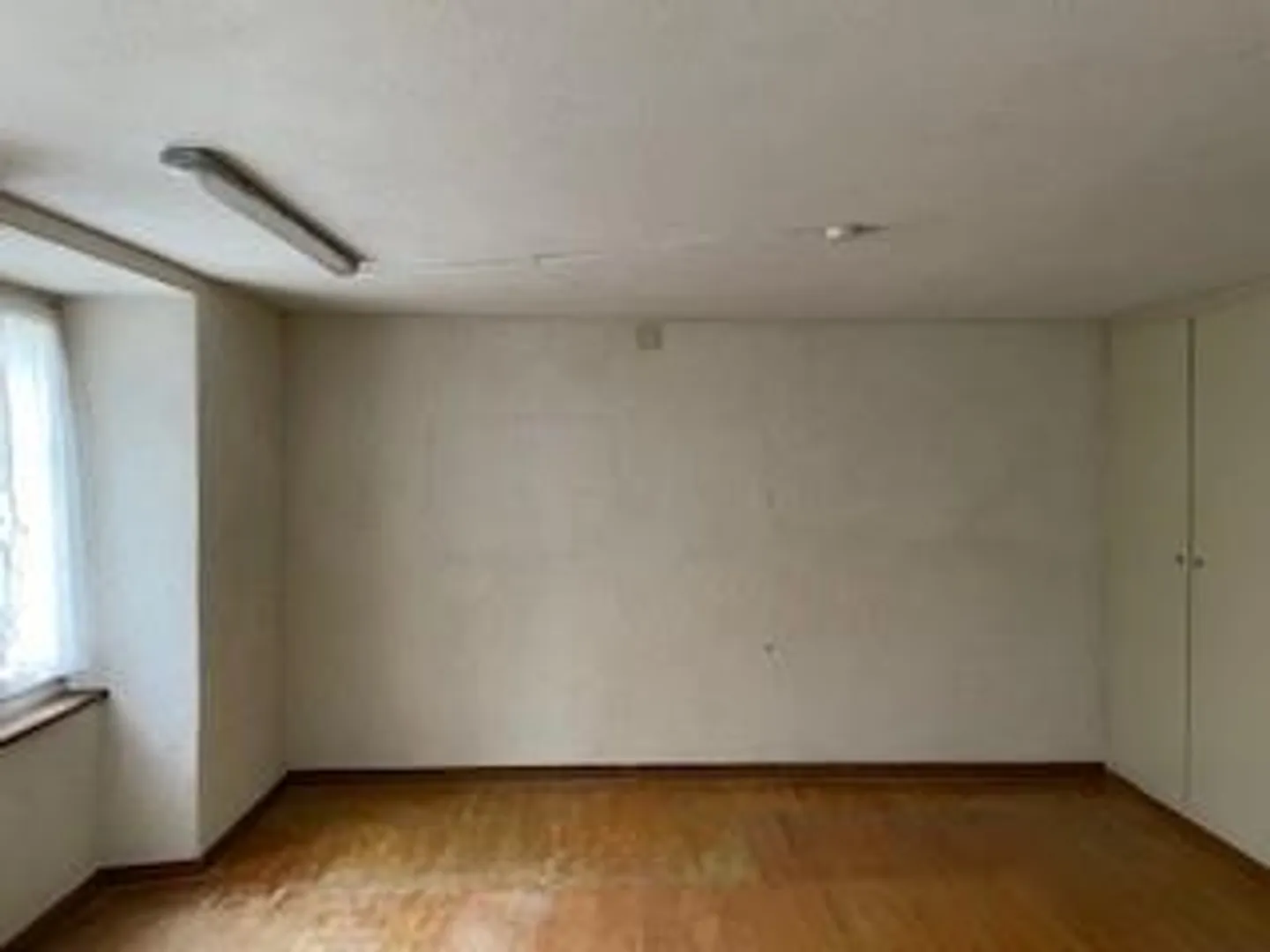 8-room single-family house - Photo 7 of 11