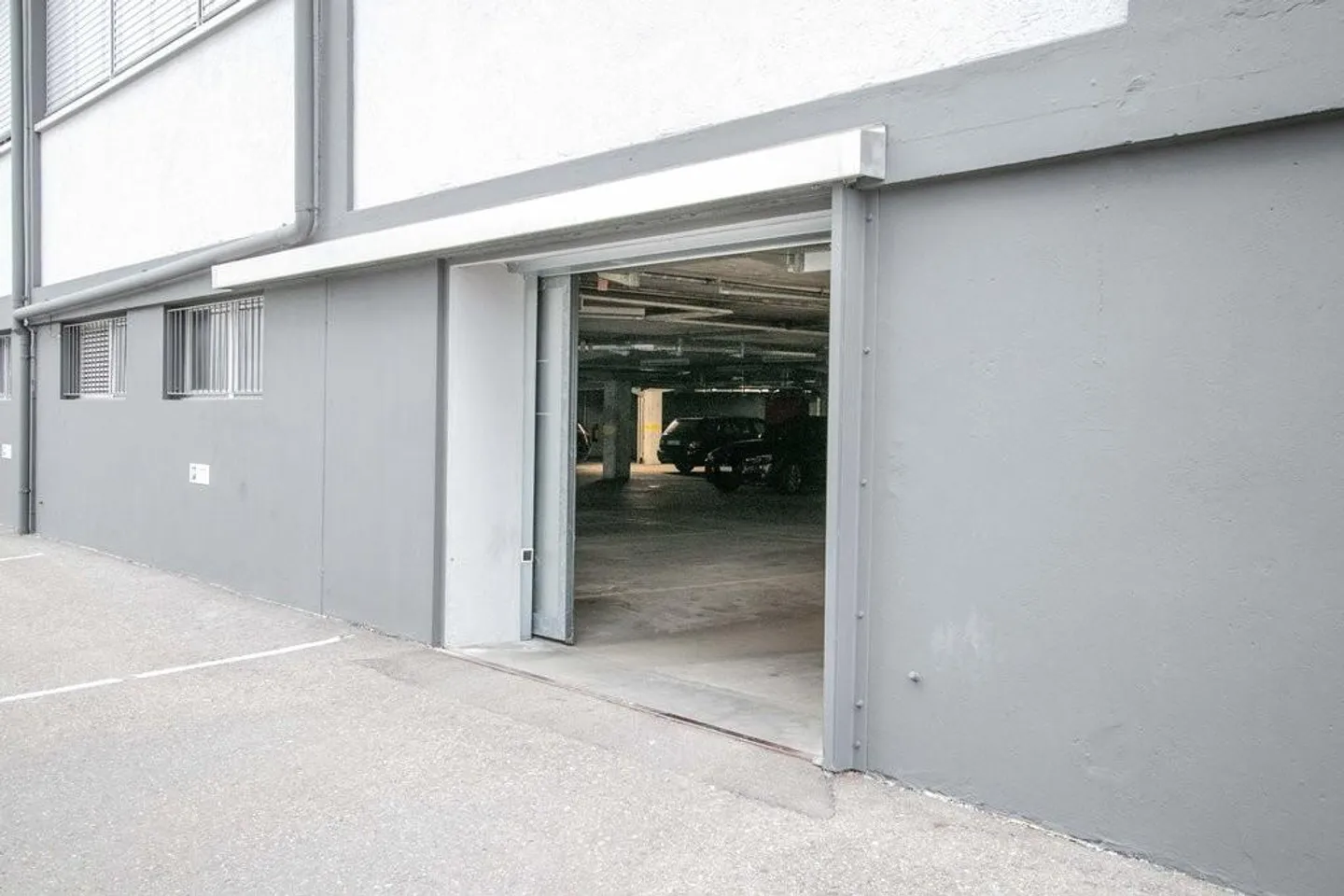 Tiefgaragenparkplatz St. Gallen - Foto 1 von 2