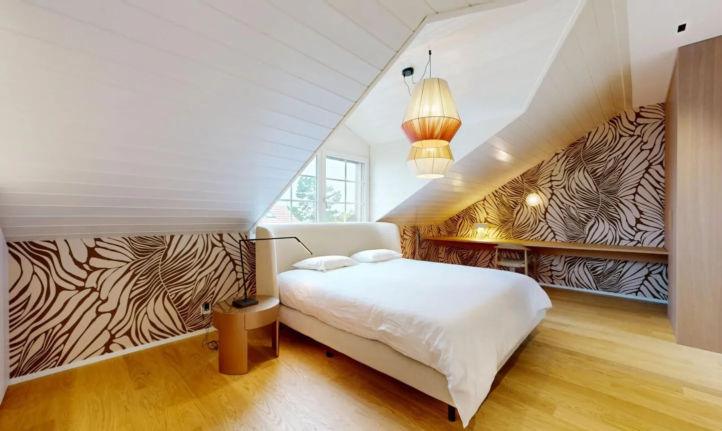 Renoviertes Familienhaus mit Master-Suite und Südostgarten - Foto 10 von 11