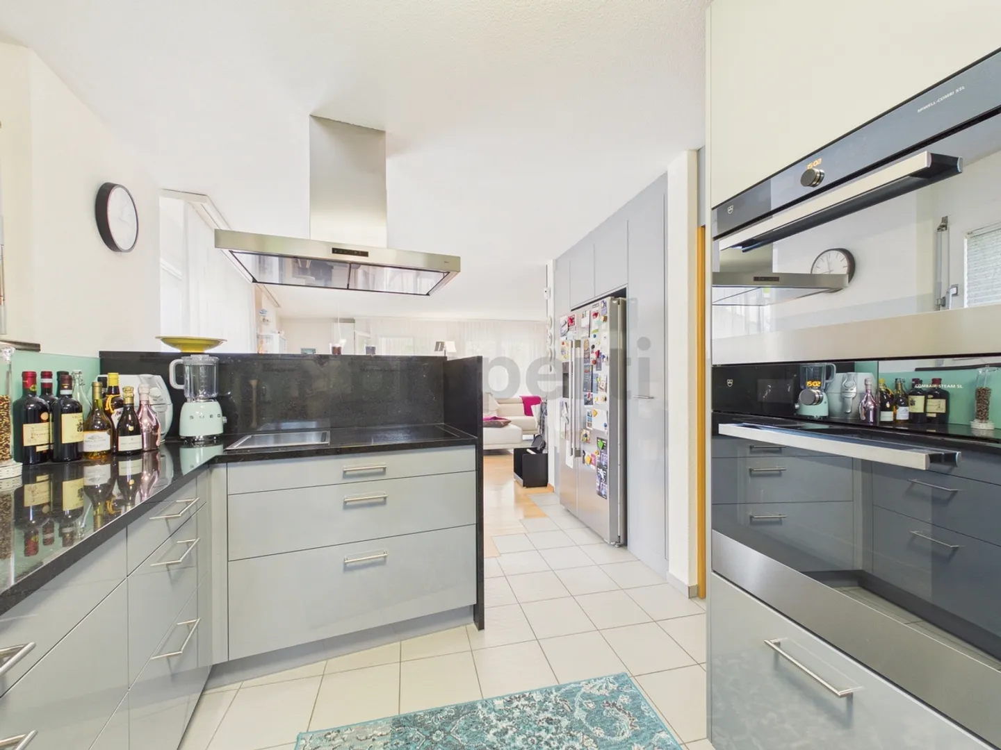 Grosszügiges 7.5-Zimmer-Einfamilienhaus mit Balkon - Foto 6 von 13