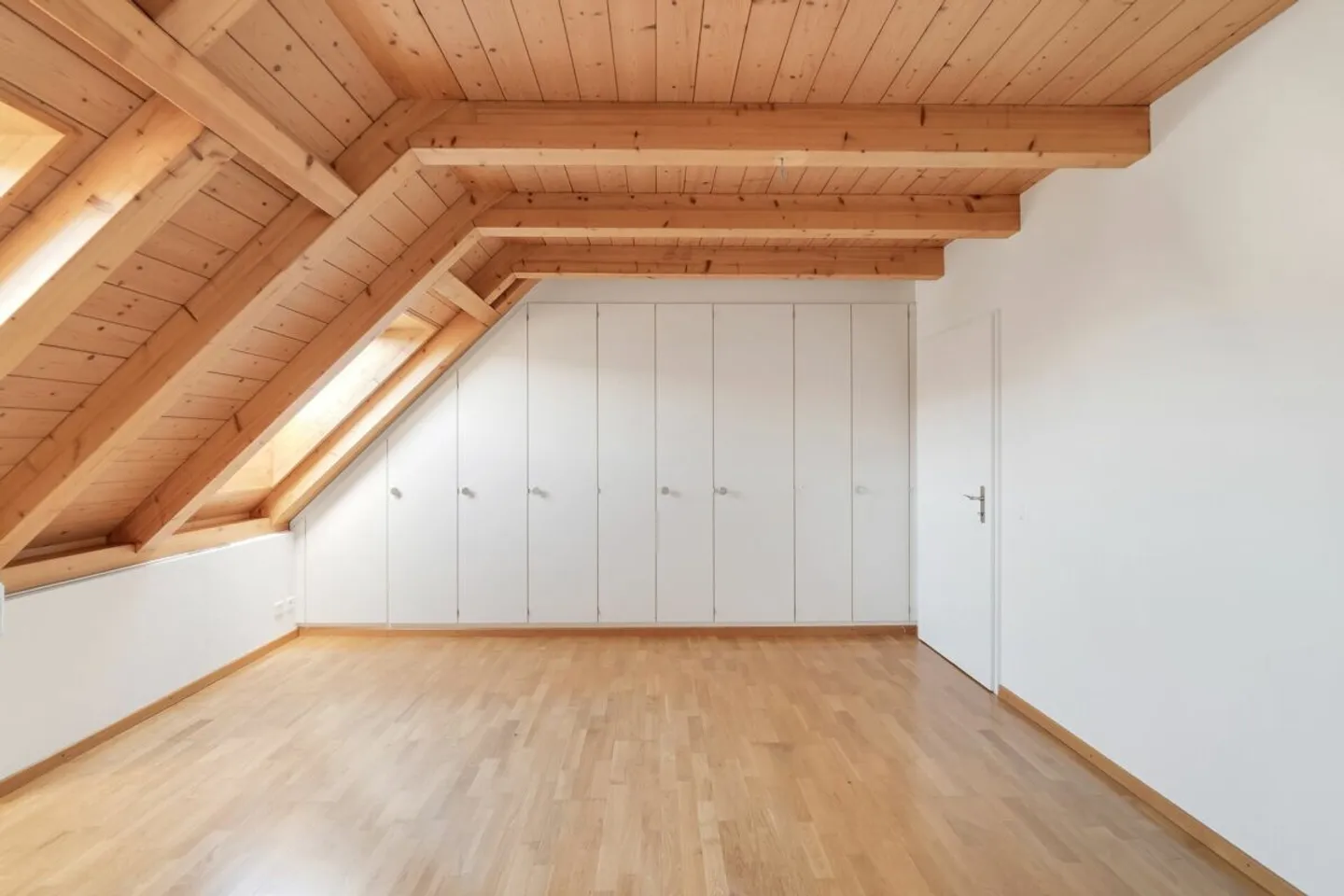 Apartment for rent - Photo 12 of 14