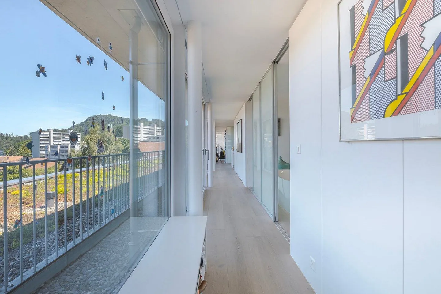 Spacious Attic Oasis with 117 m² Terrace and Fireplace - Photo 3 of 13