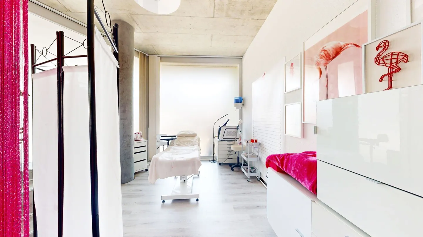 Appartamento moderno con studio a Neuenegg - Foto 13 di 16