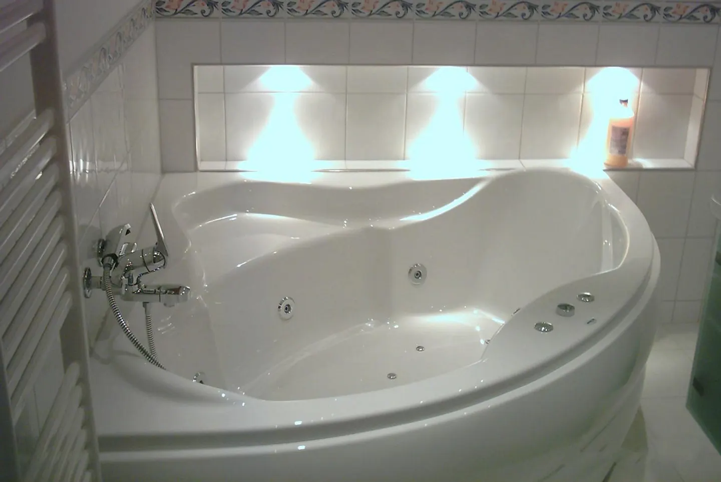 Charmante 5.5 Zimmer-Attikawohnung im Dorfkern - Foto 5 di 8