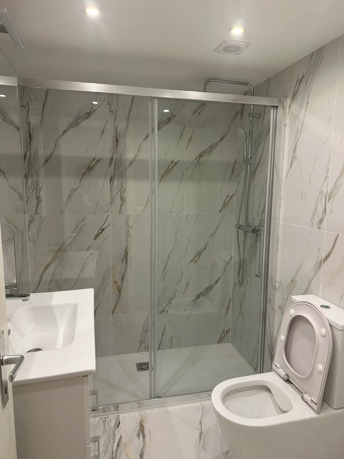 Studio rénové à Crans - Photo 10 sur 11